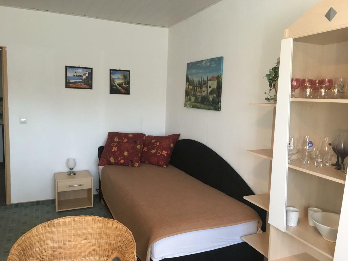Ferienwohnung Fam.Stecher Malschwitz Luaran gambar